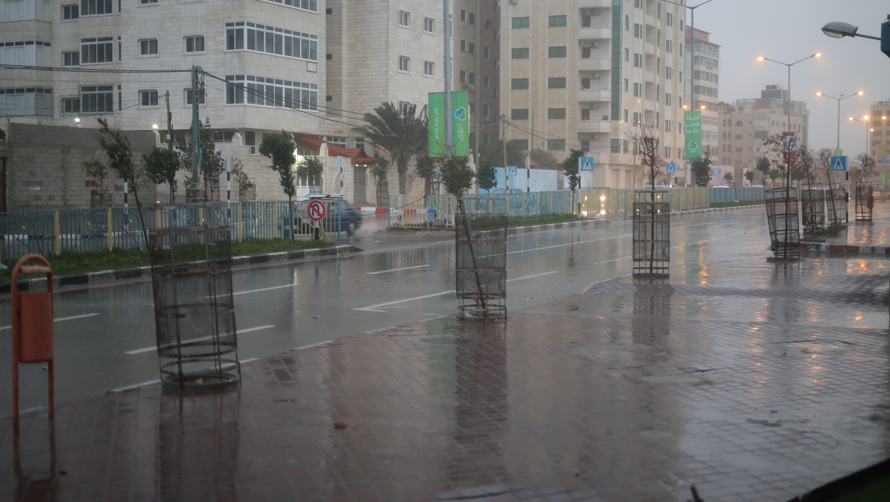 من المتوقع أن تهطل زخات من الثلوج الذائبة أحياناً والأمطار المتجمدة