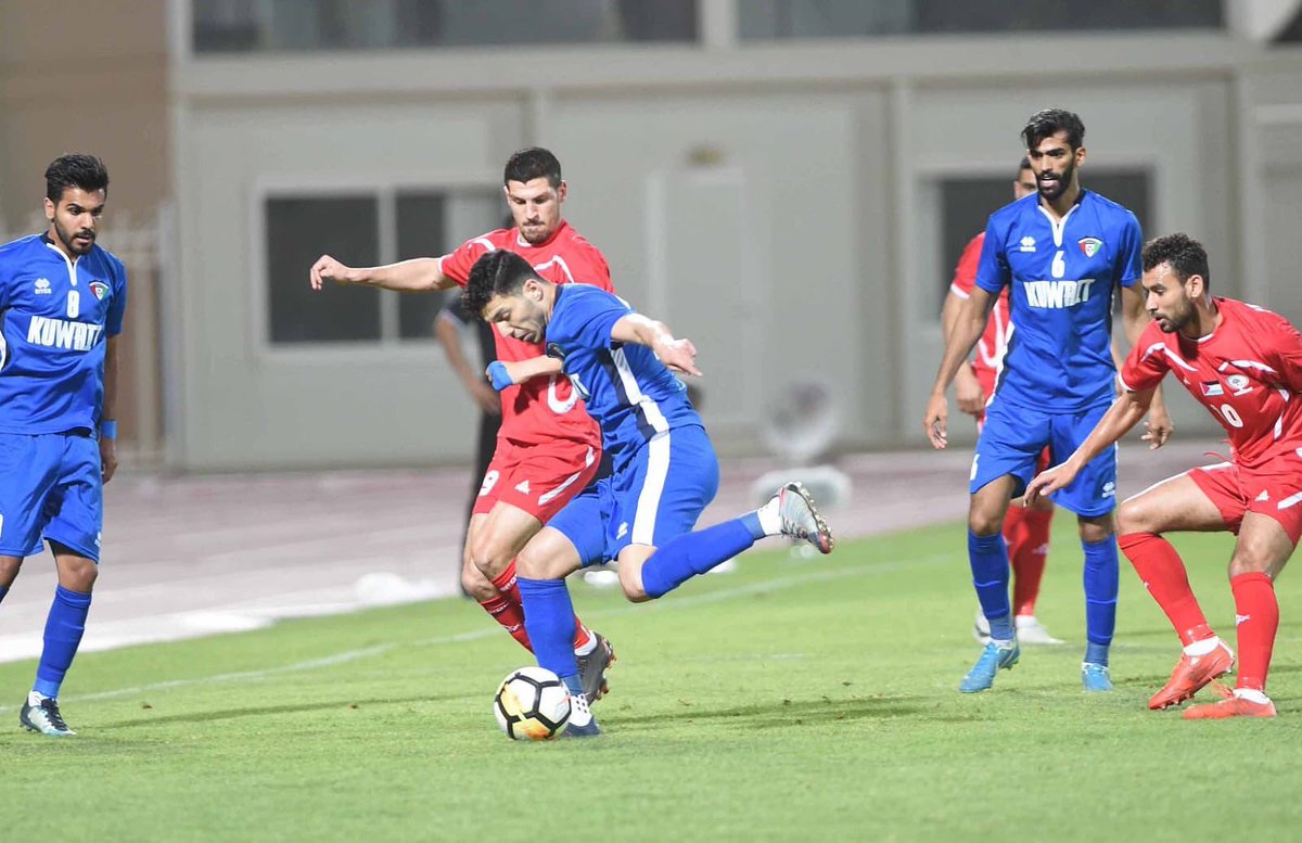 جانب من مباراة فلسطين والكويت
