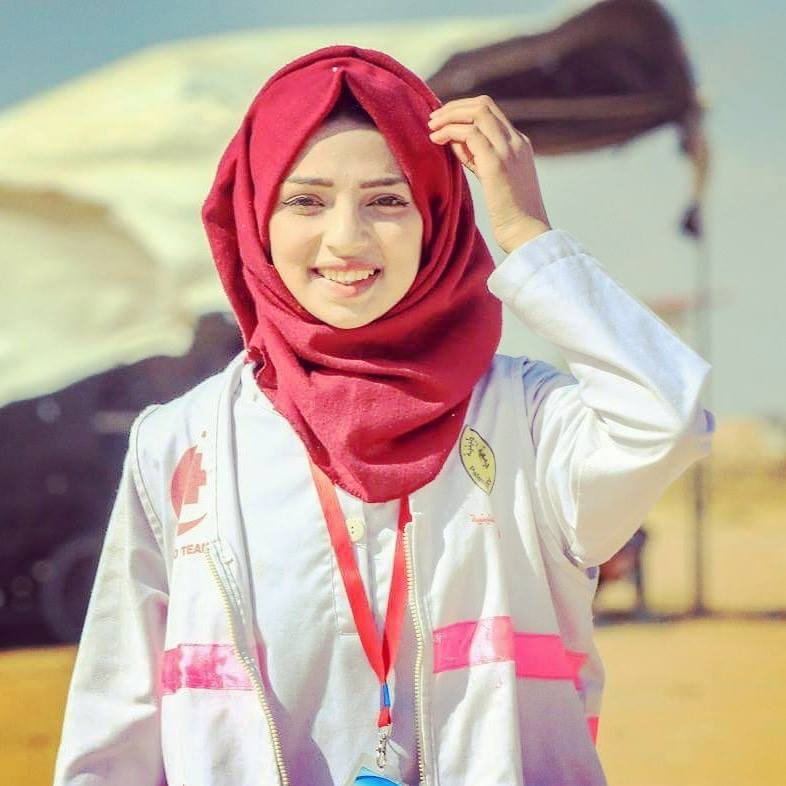المسعفة رزان النجار