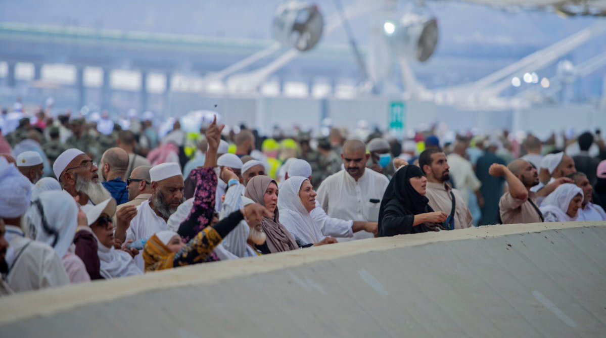 رمي الجمرات في ثاني أيام التشريق