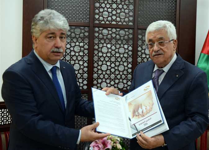 النضال الوطني: ممثل "هرتسيليا" بتنفيذية المنظمة يشرعن الفساد بمؤسساتها 