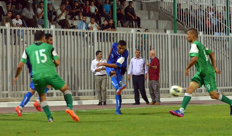 جانب من مباراة سابقة بين الطرفين