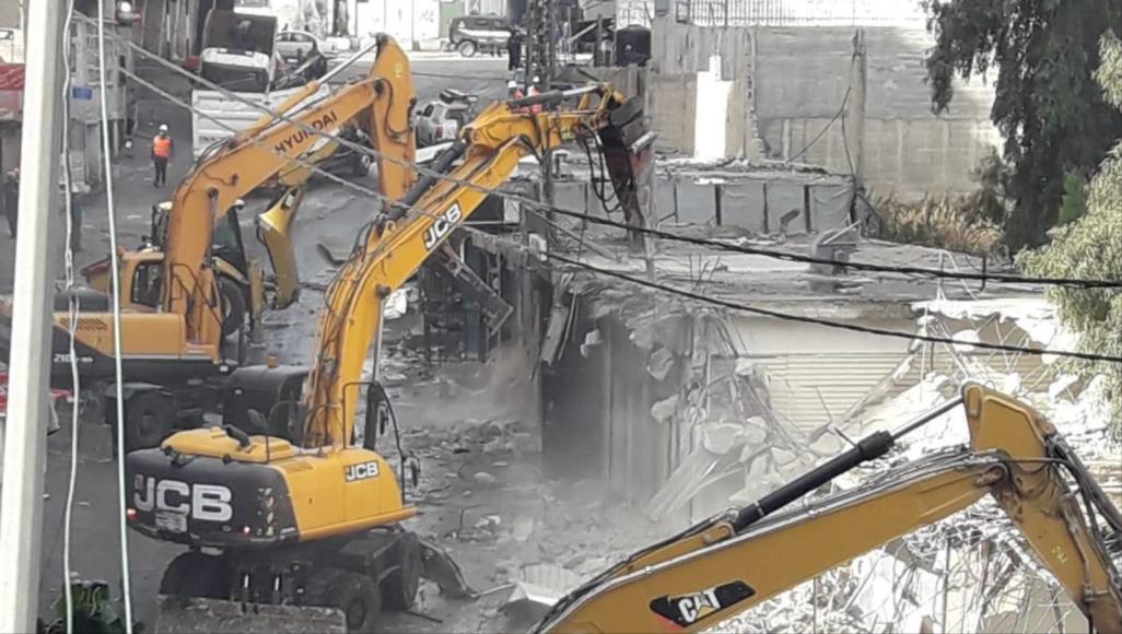 سلطات الاحتلال نفذت مجزرة هدم طالت أكثر من 16 محلًا تجاريا