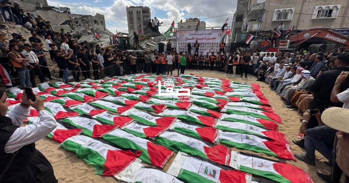 غزة تشيّع رفات 105 شهداء انتُشلت جثامينهم من تحت الأنقاض