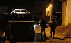 صورة لاعتقال الاحتلال شابا فلسطينيا