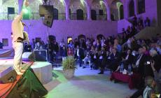 بالحفلات الراقصة.. محاولات تدجين لثوار "جبل النار" 