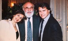 الابنين ووالدهما