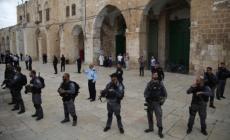 قوات الاحتلال اقتحمت باحات المسجد الأقصى