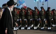 ايران: 8  قتلى في هجوم استهدف عرضا عسكريا واتهامات للسعودية