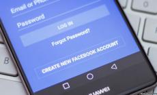 المشكلة شملت موقع فيسبوك وتطبيق المحادثة فيسبوك ماسنجر