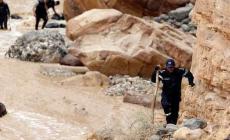 هطول الأمطار الغزيرة في ضبعة أدى لإغلاق الطريق الصحراوي بالاتجاهين