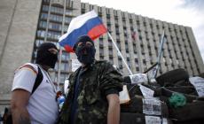 تصعيد روسي أوكراني.. احتجاز سفن وتحريك مقاتلات و"تدخل دولي"