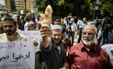 نقابات العمال: عمال غزة يعيشون ظروفا كارثية ومعدلات الفقر وصلت 80%