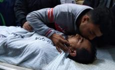 بالصور: انتشال جثتين ضابط ومواطن من نفق تجاري برفح