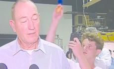 مكافأت مدى الحياة لـ"فتى البيضة"