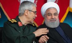 الجنرال مع الرئيس (الأناضول)