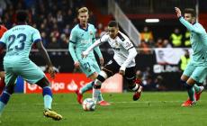 مورينو في المنتصف