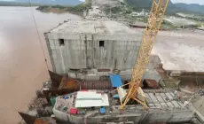 إثيوبيا أكدت أن دخول المياه بحيرة السد مؤخرا ليس نتيجة بدء التعبئة (رويترز)