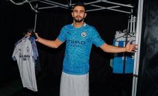 محرز بالقميص الجديد