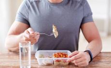 الماء بعد الأكل.jpg