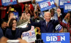 شركة "إس كي دي كي" لديها ارتباط وثيق بالحزب الديمقراطي حيث عملت في 6 حملات رئاسية والعديد من سباقات الكونغرس (رويترز)