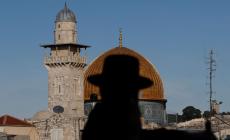 43 مستوطنا يقتحمون الأقصى