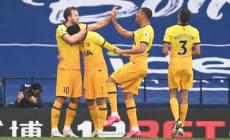 لاعبو توتنهام