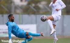 جانب من مباراة شباب الخليل وجبل المكبر