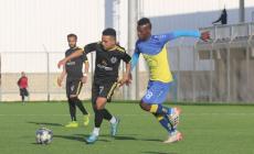 جانب من مباراة خدمات النصيرات والزوايدة