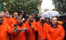 نشطاء يحتجون برام الله رفضا لعرضهم للمحاكمة بسبب مطالبتهم بالعدالة لنزار بنات