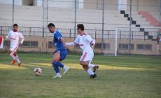 أبو غنيمة في المنتصف