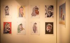 صورة لرسوم نشرت في معرض الراحل ياسر عرفات