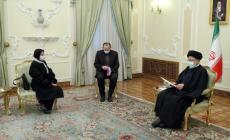 سفيرة السلطة أثناء استقبال رئيسي لها