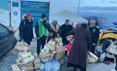 المسلمون في رومانيا يستقبلون لاجئين من أوكرانيا مع حزمة مساعدات (مجلس مسلمي أوروبا)