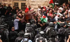 خروج الجثمان من المستشفى