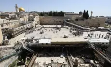 الحفريات في المسجد الأقصى