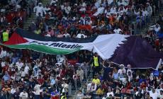 رفع علم فلسطين في المونديال