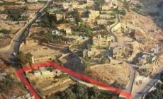 معركة في الحمرا.. ما أهمية الأرض التي سُرقت اليوم؟