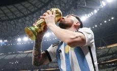 نادي باريس سان جيرمان يتوصل إلى اتفاق مع ميسي لتجديد العقد