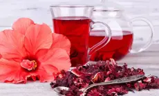 رمضان 2023.. تعرف على فوائد الكركديه وطريقة تحضيره