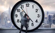هل سيتم تغيير الساعة قبل شهر رمضان 2023؟