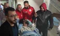 لحظة الإفراج عن الأسير المصاب كاظم زواهرة