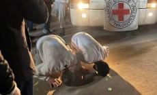 الاحتلال يفرج  عن الدفعة السابعة من الأسرى في إطار صفقة (طوفان الأحرار)