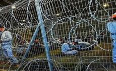 الاحتلال يفرج عن 12 أسيرًا فلسطينيًا بينهم سيدتان عبر حاجز كوسوفيم