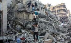 9 شهداء وعدد من الجرحى في قصف إسرائيلي استهدف سوق جباليا شمال قطاع غزة