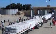 شاحنتان محملتان بالأكفان تصلان غزة ضمن المساعدات