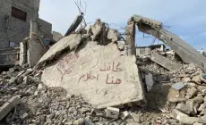 المفقودون تحت الأنقاض بلا قبور… وأهاليهم يدفنون وجع الانتظار