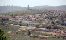 الاحتلال يخطط لبناء عمارتين استيطانيتين في قلب الخليل والبلدية تطالب اليونسكو بالتدخل