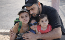 بين الكلمة والحضن الأخير: نعي الأشقاء يكشف الوجه الإنساني لأبي عبيدة