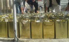  "مباحث التموين" تضبط أكثر من 4 آلاف لتر زيت زيتون مغشوش في خان يونس